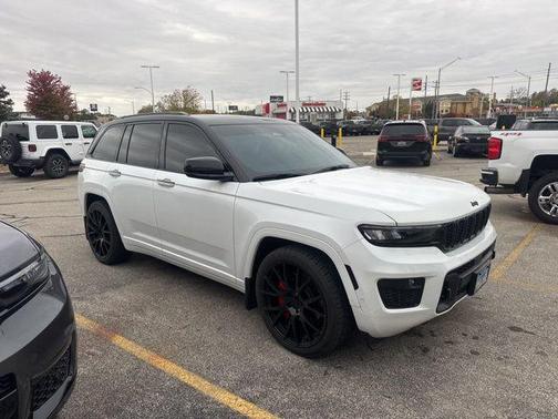 2022 Jeep Grand Cherokee Overland