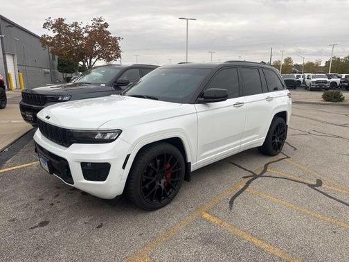 2022 Jeep Grand Cherokee Overland