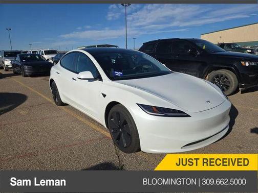 Pearl White Multi-Coat 2024 Tesla Model 3 Long Range