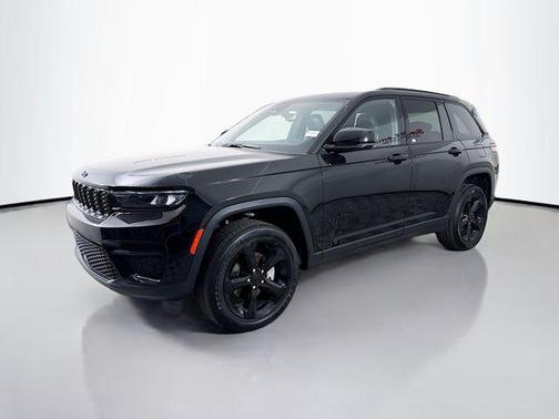2024 Jeep Grand Cherokee Altitude