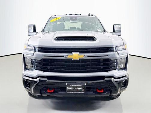 Slate Gray Metallic 2025 Chevrolet Silverado 2500 Custom