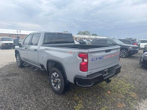 Slate Gray Metallic 2025 Chevrolet Silverado 2500 Custom