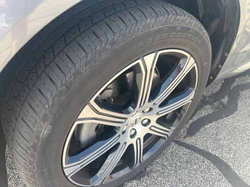 2020 Volvo XC60 T6 Inscription