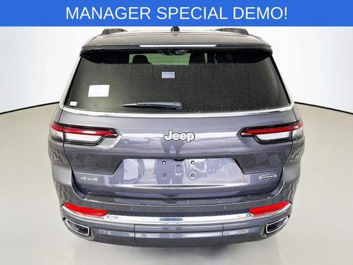 Baltic Gray Metallic Clearcoat 2025 Jeep Grand Cherokee L Overland