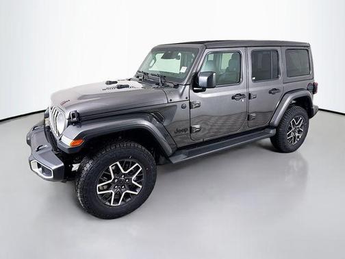 Granite Crystal Metallic Clearcoat 2026 Jeep Wrangler 4-Door Sahara 4x4
