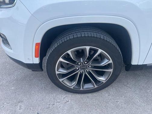 2023 Jeep Grand Wagoneer Series III 4x4