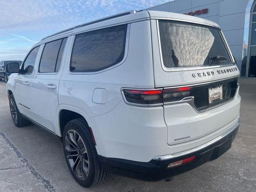 2023 Jeep Grand Wagoneer Series III 4x4