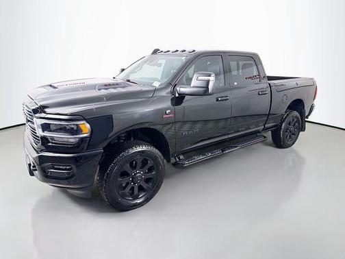 2023 RAM 2500 Laramie Crew Cab 4x4 6'4' Box