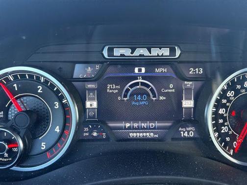 2023 RAM 2500 Laramie Crew Cab 4x4 6'4' Box