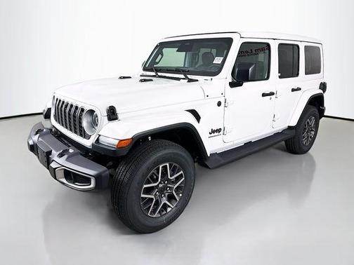 2025 Jeep Wrangler 4-Door Sahara 4x4