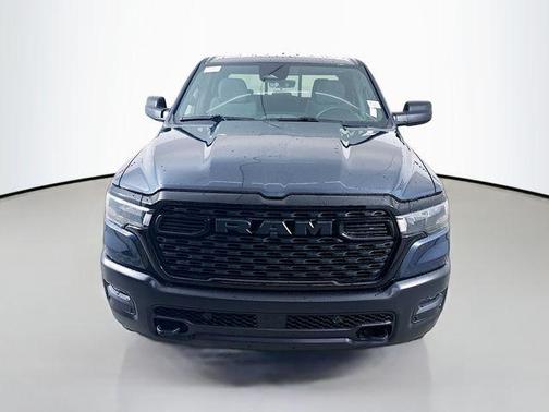 2026 RAM 1500 Warlock Crew Cab 4x4 5'7' Box