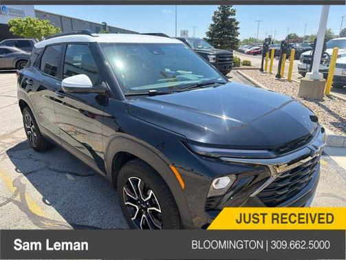 Mosaic Black Metallic 2024 Chevrolet Trailblazer ACTIV
