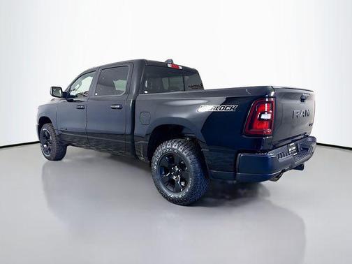 Diamond Black Crystal Pearlcoat 2026 RAM 1500 Warlock Crew Cab 4x4 5'7' Box