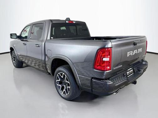Granite Crystal Metallic Clearcoat 2027 RAM 1500 Laramie