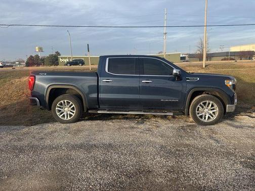 2021 GMC Sierra 1500 SLT