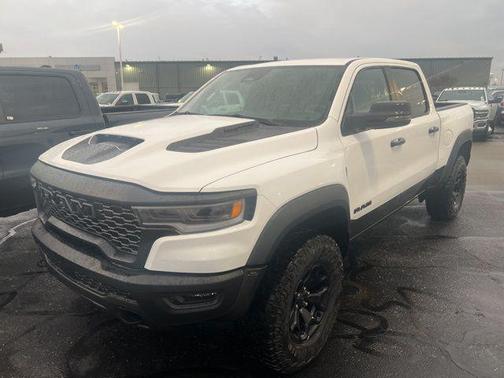 2026 RAM 1500 RHO Crew Cab 4x4 5'7' Box