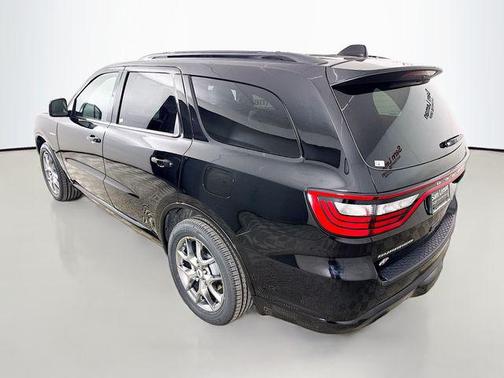 DB Black Clearcoat 2026 Dodge Durango GT Plus