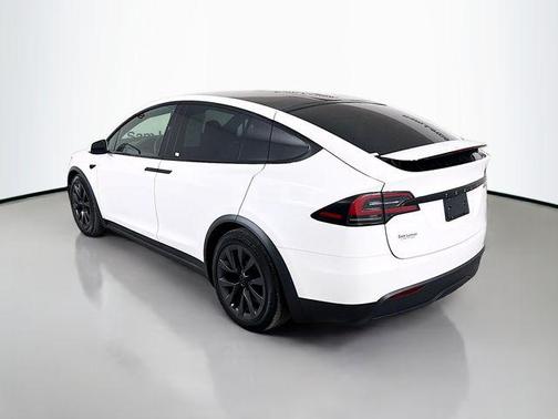 2024 Tesla Model X Long Range