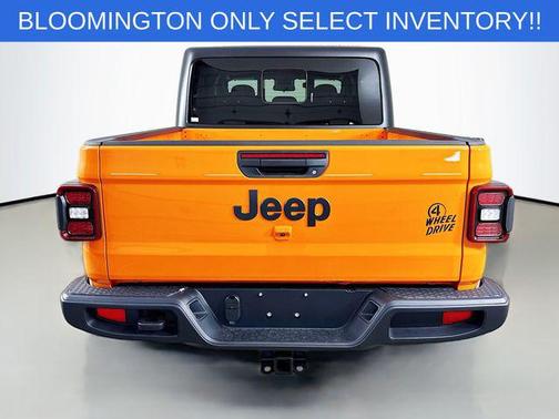 2025 Jeep Gladiator Willys