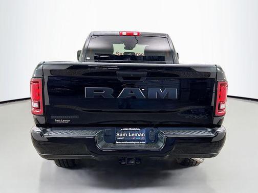 2025 RAM 2500 Big Horn Crew Cab 4x4 6'4' Box