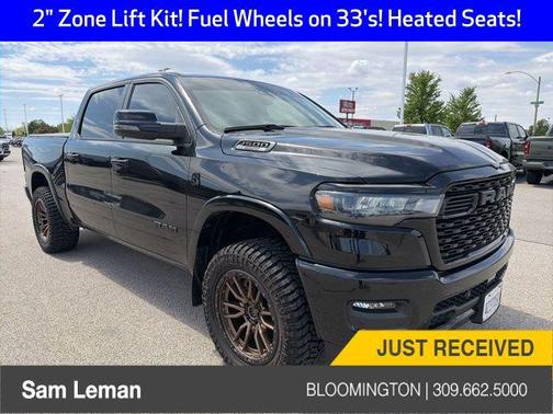 Diamond Black Crystal Pearlcoat 2025 RAM 1500 Big Horn/Lone Star