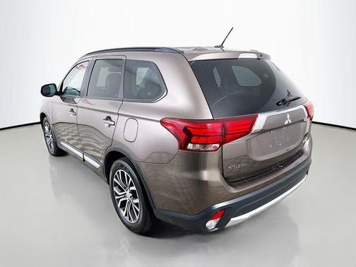 2016 Mitsubishi Outlander SEL