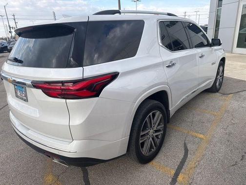 2022 Chevrolet Traverse High Country