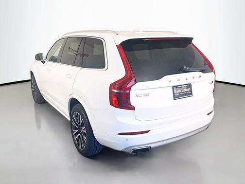 2020 Volvo XC90 T5 Momentum