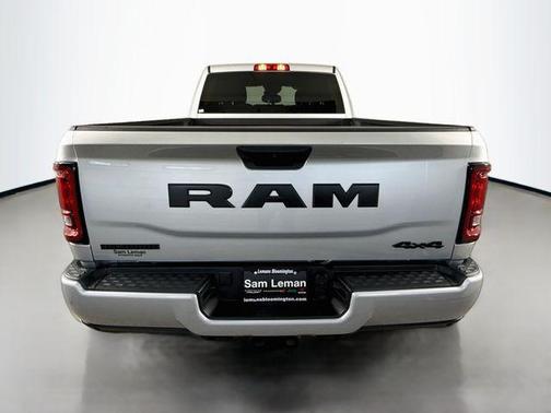 Silver Zynith 2026 RAM 2500 Big Horn Crew Cab 4x4 6'4' Box