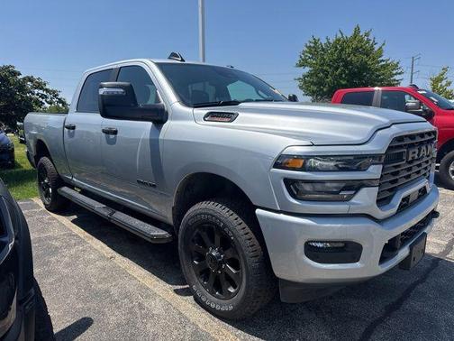 Silver Zynith 2026 RAM 2500 Big Horn Crew Cab 4x4 6'4' Box