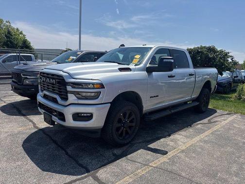 Silver Zynith 2026 RAM 2500 Big Horn Crew Cab 4x4 6'4' Box