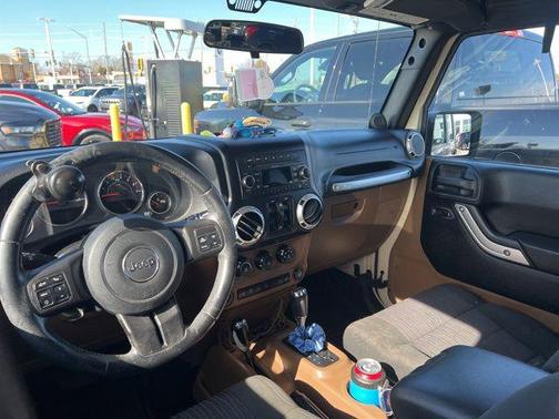 2011 Jeep Wrangler Unlimited Sahara