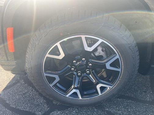 2025 Jeep Wagoneer Series II Overland 4x4