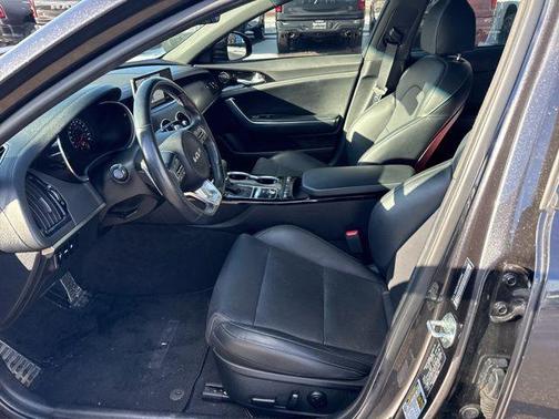 2022 Kia Stinger GT-Line