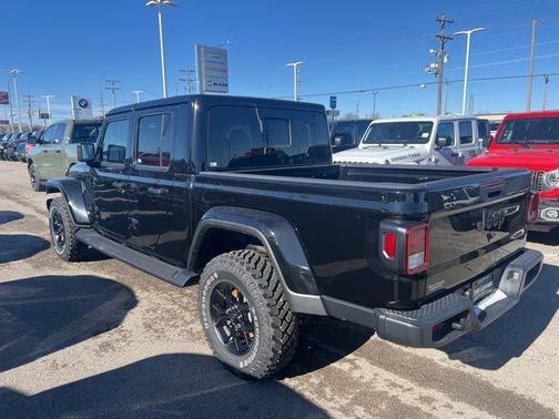 2025 Jeep Gladiator Sport