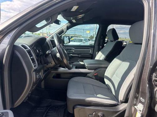 Granite Crystal Metallic Clearcoat 2021 RAM 1500 Big Horn/Lone Star