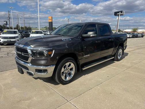 Granite Crystal Metallic Clearcoat 2021 RAM 1500 Big Horn/Lone Star
