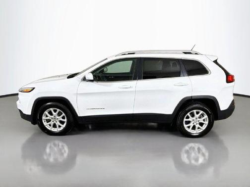 Bright White Clearcoat 2018 Jeep Cherokee Latitude