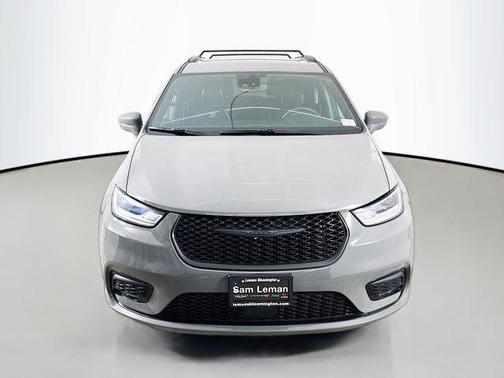 Ceramic Gray Clearcoat 2022 Chrysler Pacifica Hybrid Touring L