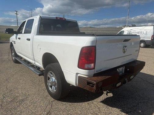 2017 RAM 2500 Tradesman Crew Cab 4x4 6'4' Box