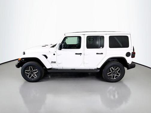 2026 Jeep Wrangler 4-Door Sahara 4x4