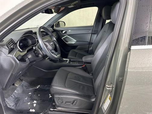 2021 Audi Q3 45 S line Premium Plus