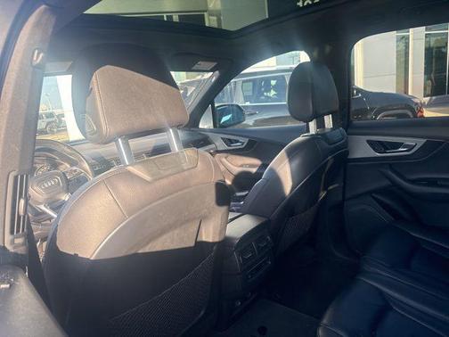 2019 Audi Q7 45 Premium