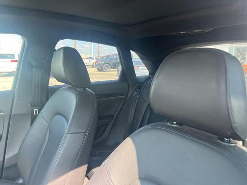 2015 Audi Q3 2.0T Premium Plus