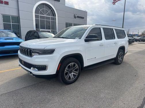 Bright White Clearcoat 2023 Jeep Wagoneer L Series II 4x4