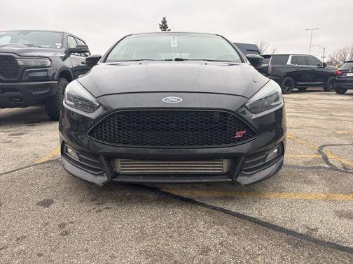 2017 Ford Focus ST 