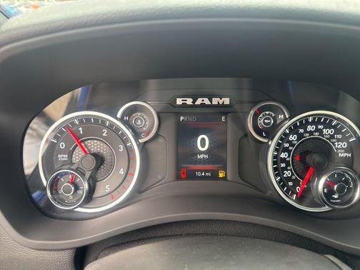 Bright White Clearcoat 2024 RAM 3500 Tradesman Regular Cab 4x4 8' Box