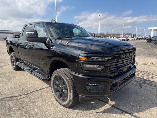 2025 RAM 2500 Big Horn Crew Cab 4x4 6'4' Box