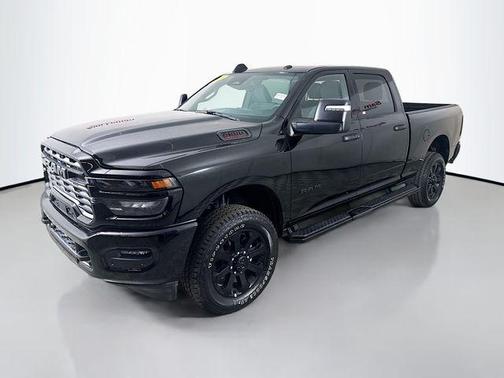Diamond Black Crystal Pearlcoat 2025 RAM 2500 Big Horn Crew Cab 4x4 6'4' Box