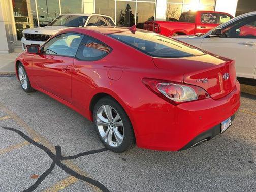 2010 Hyundai Genesis Coupe 3.8 Grand Touring